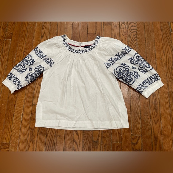Tommy Hilfiger White and Blue Embroidered Blouse - Picture 6 of 13